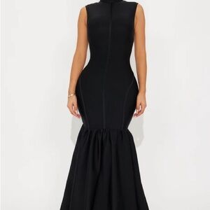 Elegant Black Sleeveless Dress